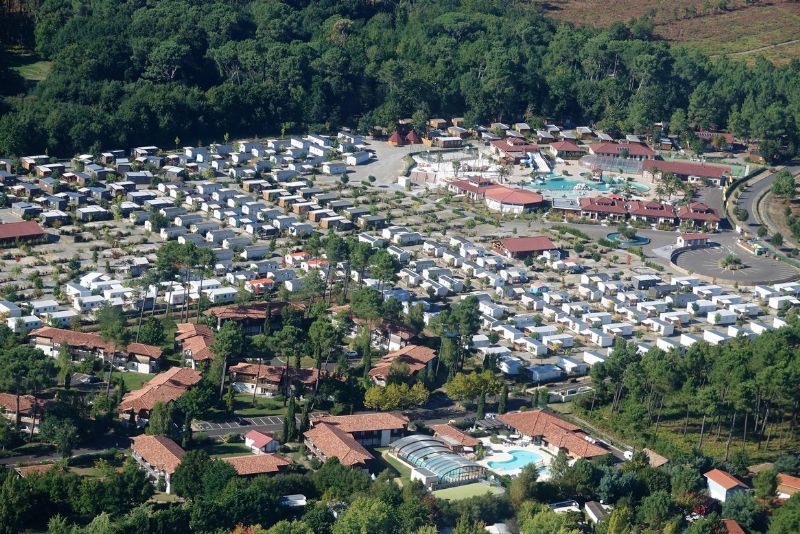 camping-de-parentis-94